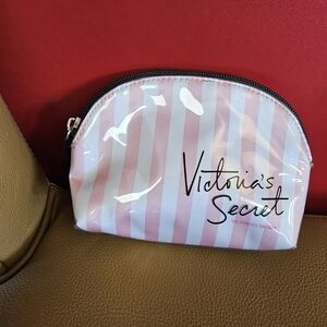 Victoria secret cosmetic pouch